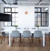 Les tendances actuelles dans l’aménagement des bureaux d’avocat : Comment les cabinets modernes se transforment pour attirer les clients et améliorer la productivité